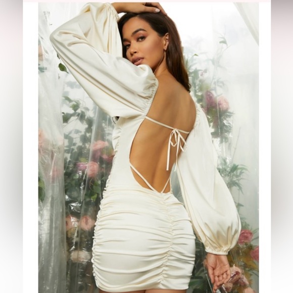 ❌SOLD❌Oh Polly princess dress - Picture 2 of 2